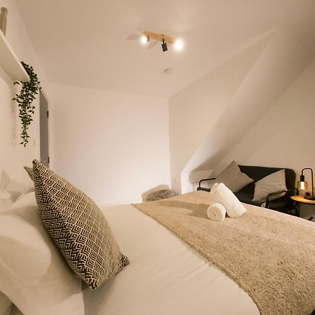 Plenty Of Parking Available; 3 Bedroom Apartment By Property Promise Кардифф Экстерьер фото